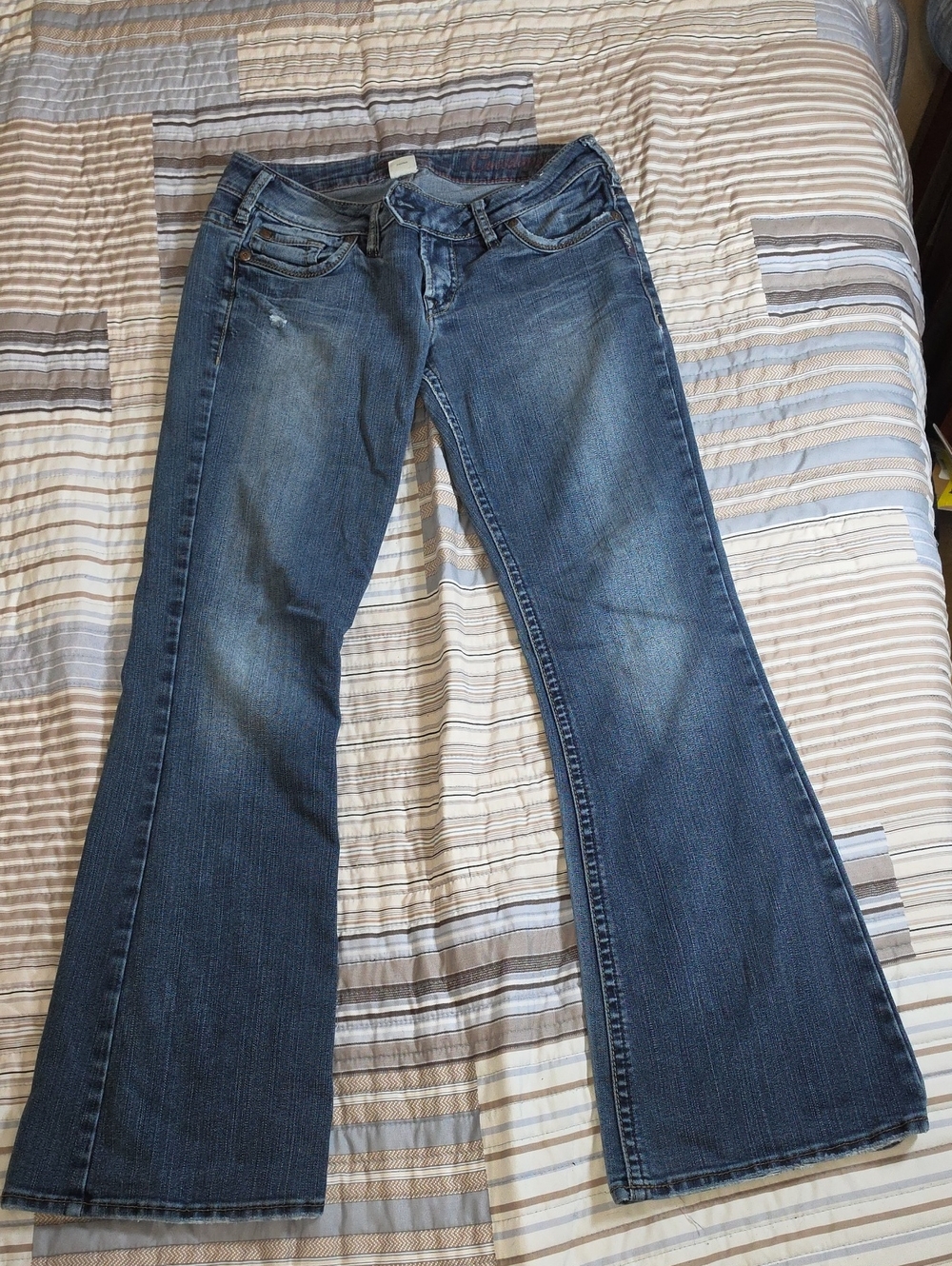 SILVER Women's Blue Flared Jeans